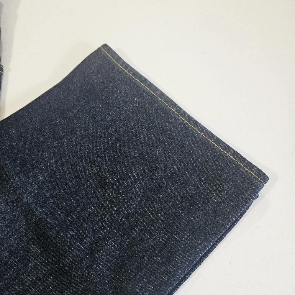 Levi 501 Men's Size 44 x 30 Button Fly Dark Wash Blue Denim Jeans
